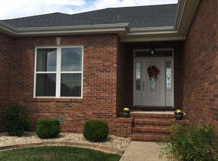 2242 Mitchell Dr, Murray, KY 42071