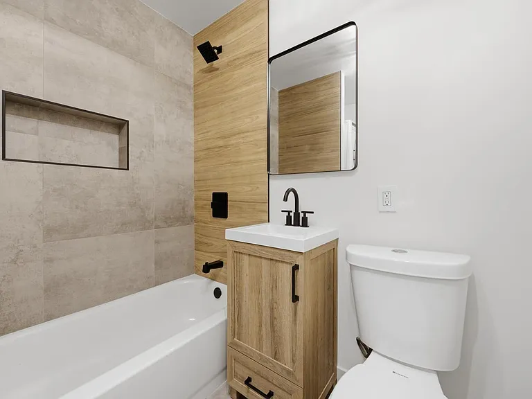 1514 W Fry St #2 — Photo 11