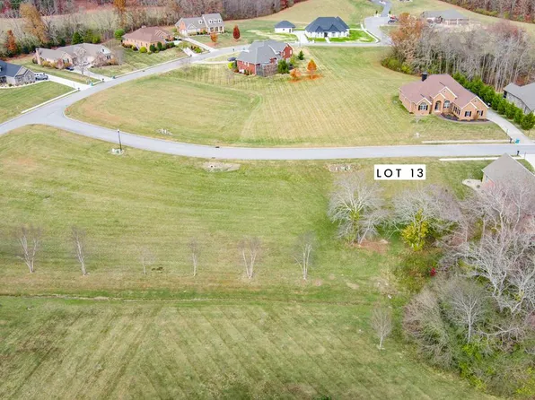 13 Tomlon Rd, Crossville, TN 38555