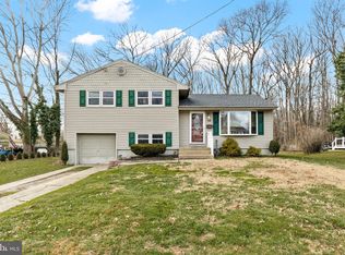 50 Winding Way, Gibbsboro, NJ 08026