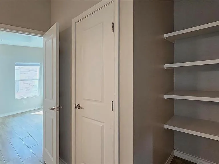 2809 E Israel Ave #1 — Photo 9