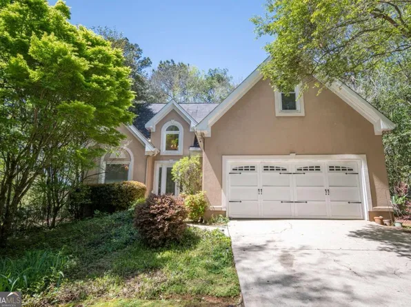 130 Manorhaven Ct, Athens, GA 30606