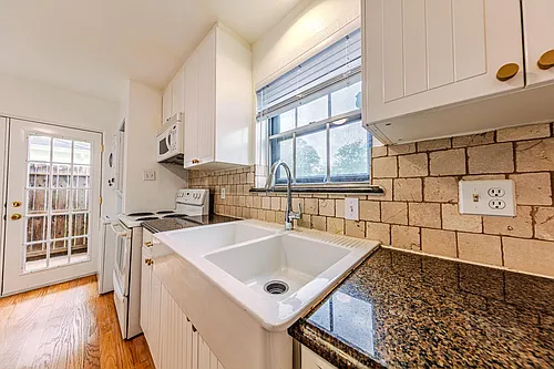 1505 Woodhead St #3 Photo 1