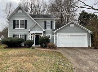 8603 Abbey Brook Ct, Charlotte, NC 28216