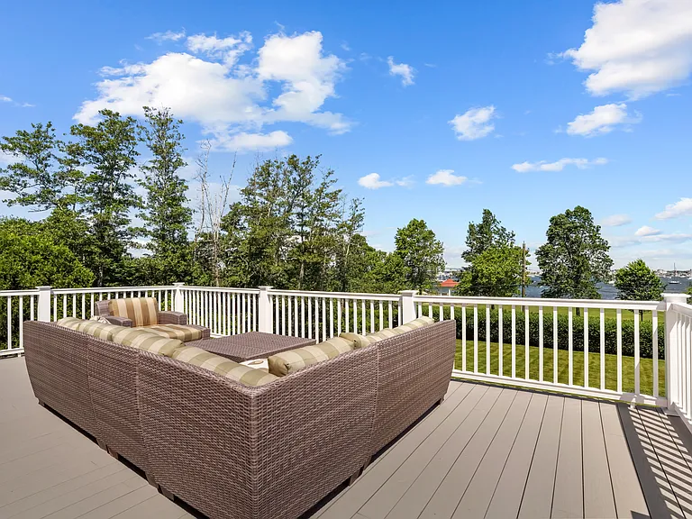 1B Harbor View Dr — Photo 41