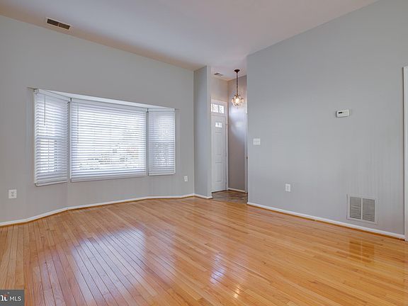 2nd image of 9849 Oakdale Woods Ct