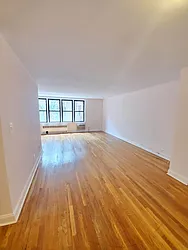 Rented by Smart NY Realty LLC