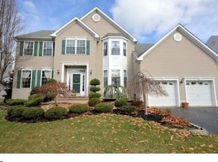 10 Van Gogh Dr, East Windsor, NJ 08520