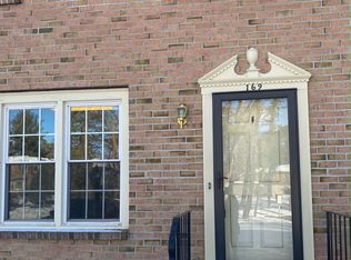 169 Williamsburg Ct, Albany, NY 12203