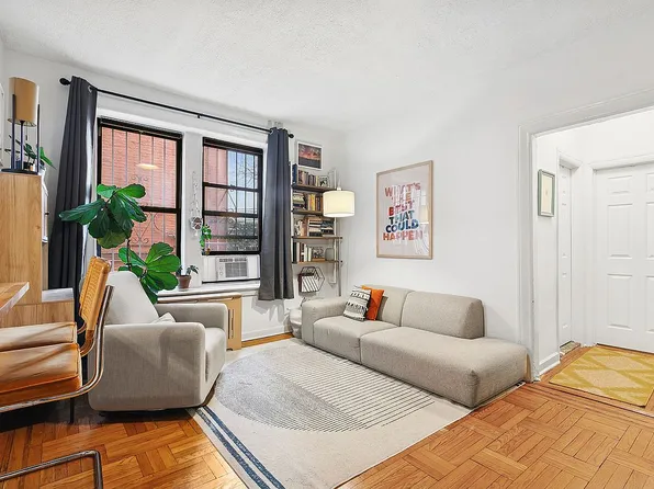 860 W 181st St APT 8, Manhattan, NY 10033