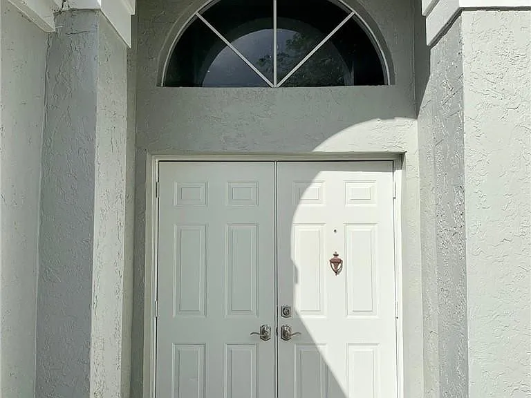 10841 Fox Glen Dr — Photo 28
