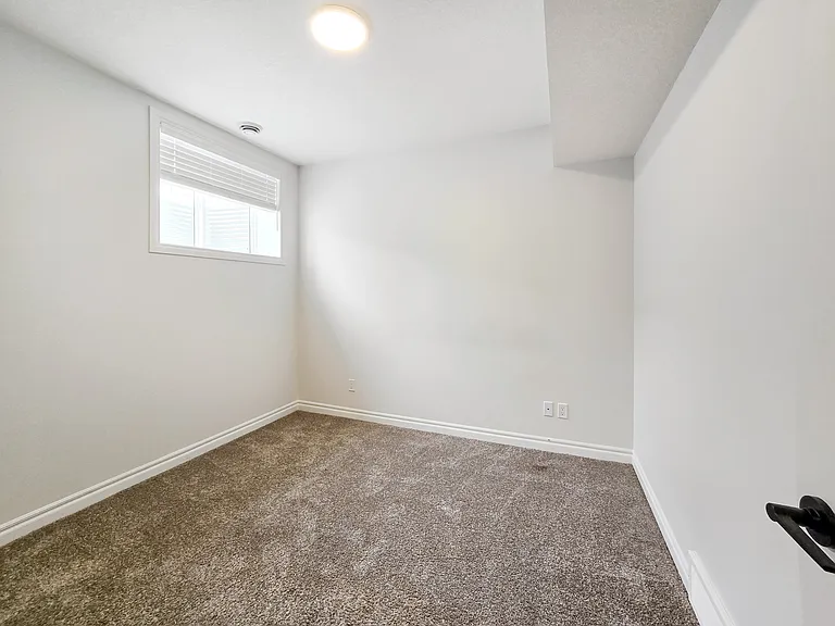 26B Setonstone Grn SE — Photo 9