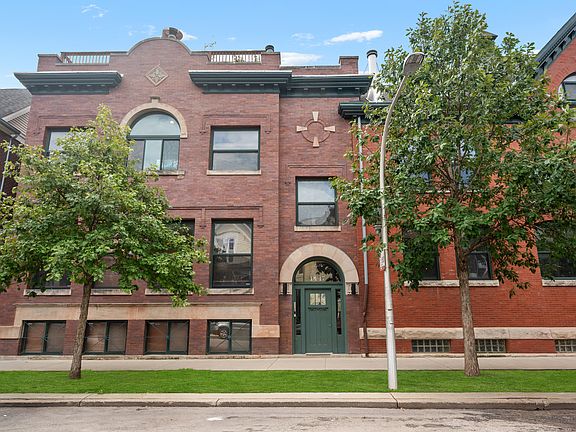 2nd image of 1117 W Barry Ave #6