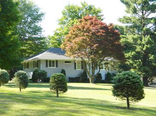 6547 E Lake Rd, Erie, PA 16511