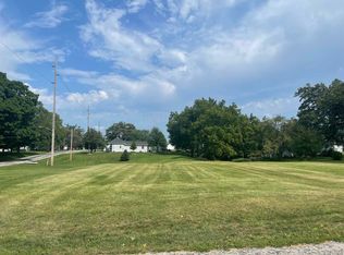 0 15th St, Viola, IL 61486