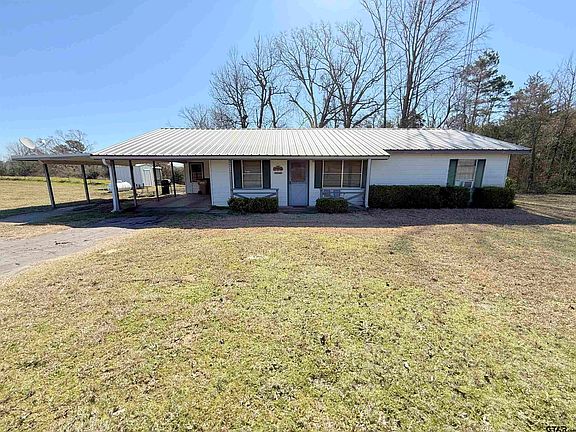 3rd image of 1695 County Road 4430