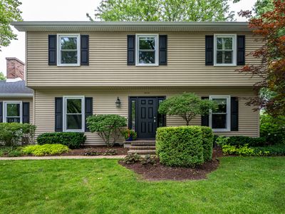 1612 Harris Ln, Naperville, IL, 60565