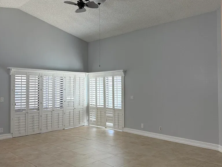 21583 Villa Nova Dr — Photo 6