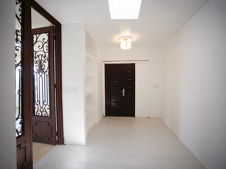 705 N Linda Vista Dr — Photo 12