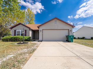 367 Brookstone Dr, Greenfield, IN