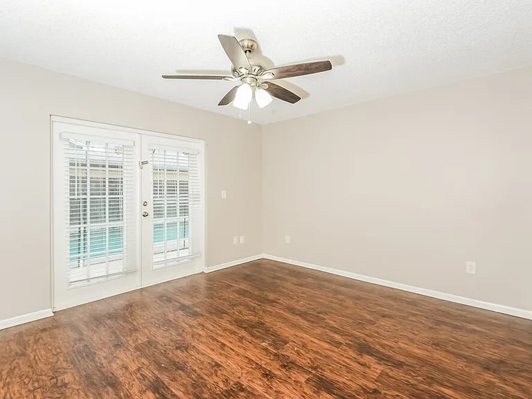 534 S Sundance Dr — Photo 10
