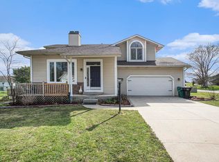 52835 Red Fox Trl, South Bend, IN