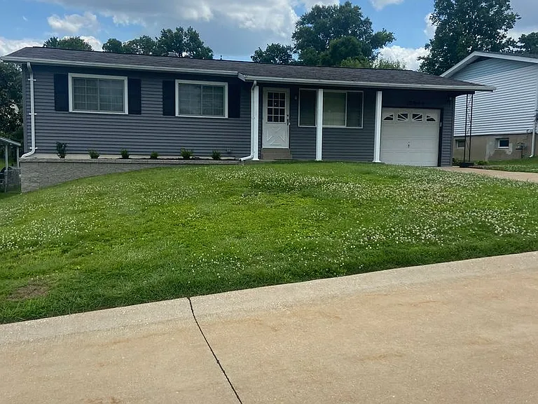 10944 Arctic Dr — Photo 1