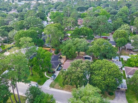4th image of 1901 Wakefield Dr