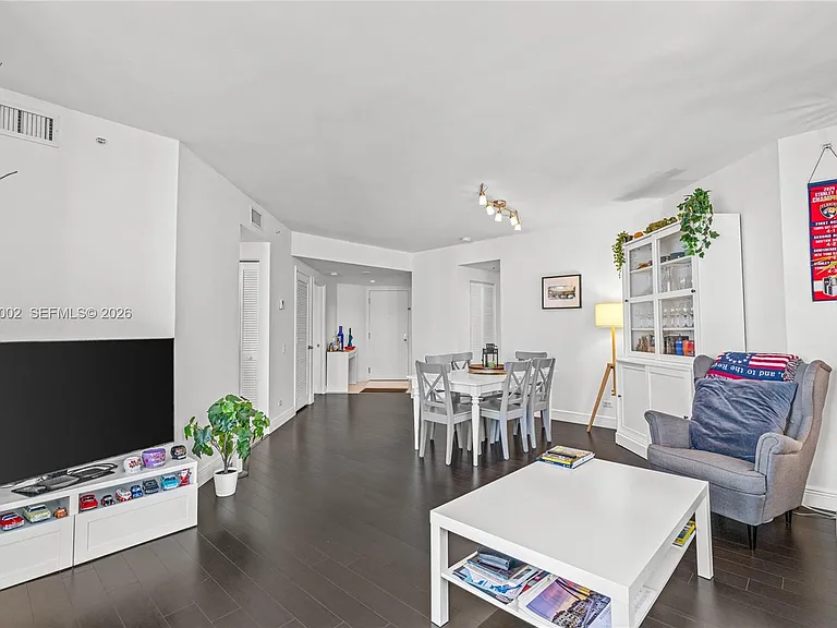 701 Brickell Key Blvd #604 — Photo 19