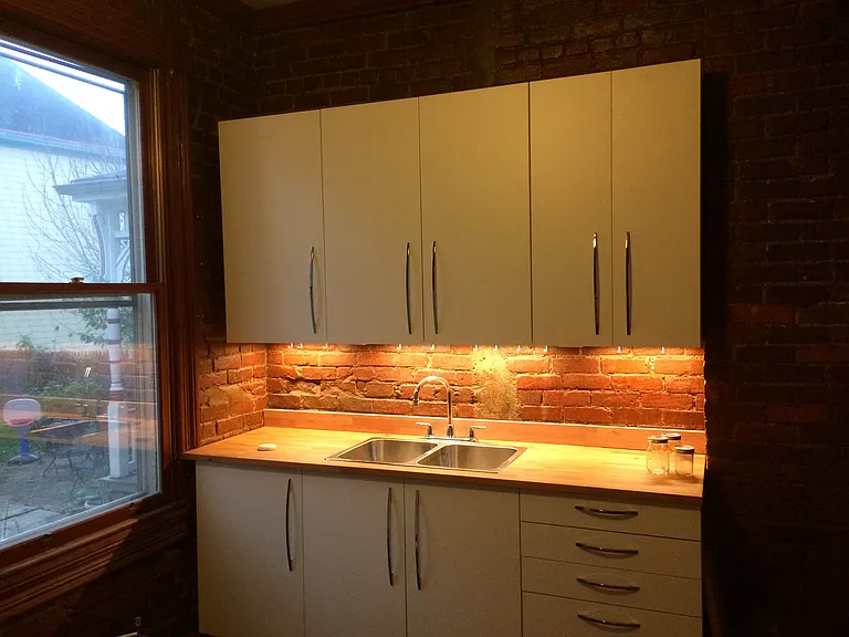 1621 Pullan Ave #1 — Photo 5