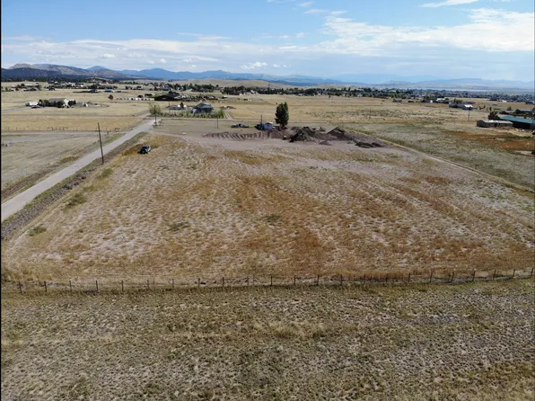 385 Zephyr Ln, Helena, MT 59602
