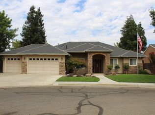 103 Old Line Ct, Exeter, CA 93221