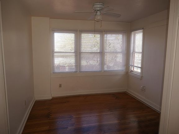 3rd image of 3145 E Fairmount St