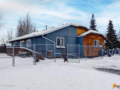 10304 Thimble Berry Dr, Anchorage, AK, 99515