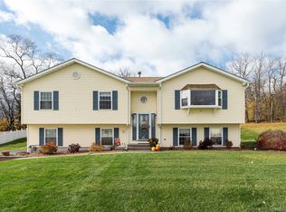 293 Garden St, New Windsor, NY 12553