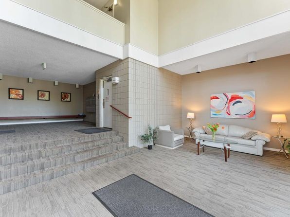 1101 Continentals Way APT 104, Belmont, CA 94002