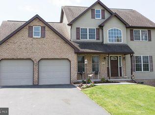 1714 Rock Rd, Chambersburg, PA 17202