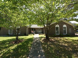 2067 Dogwood Rd, Charleston, SC 29414