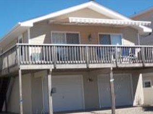 327 N 11th St, Surf City, NJ 08008