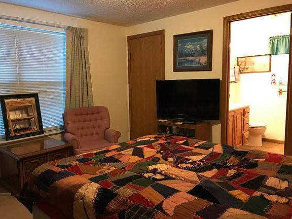 4th image of 1133 Lullaby Ln