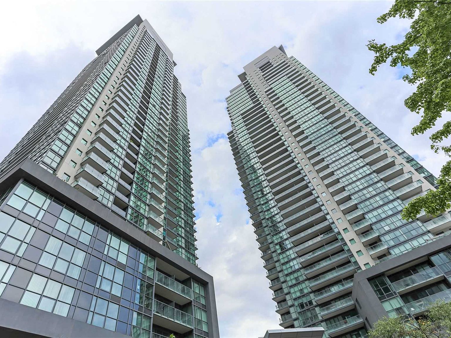5162 Yonge St UNIT 115, Toronto, ON M2N 0E9 | Zillow
