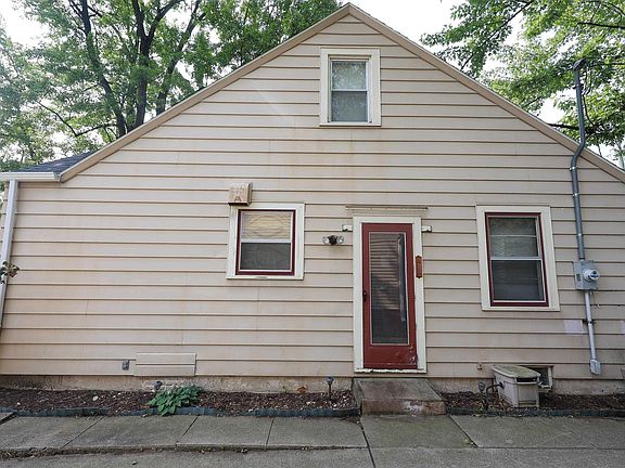 4th image of 2235 Westbrook Dr