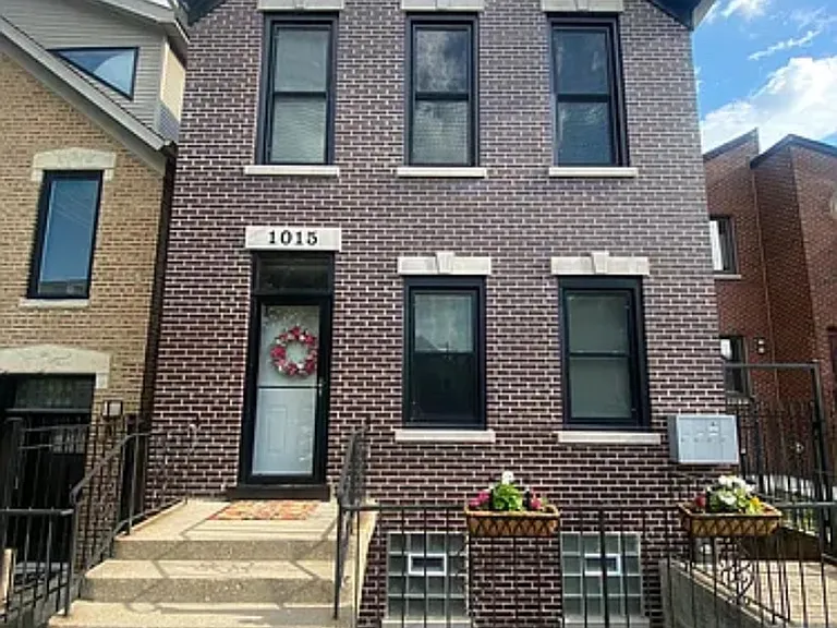 1015 W 31st Pl #1A — Photo 1