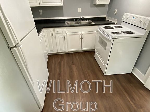 5th image of 680 S 13th St