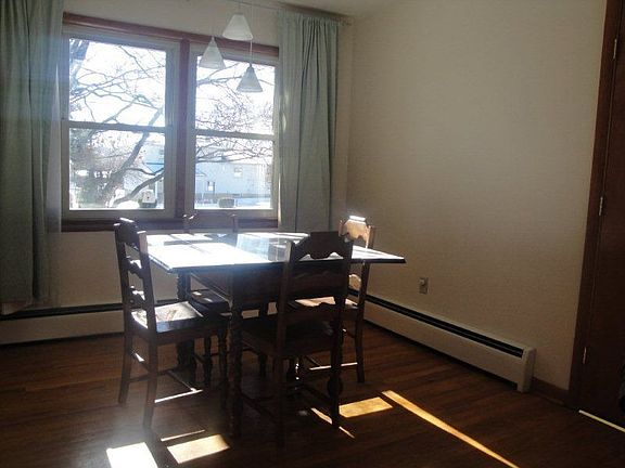 4th image of 4430 Charles St