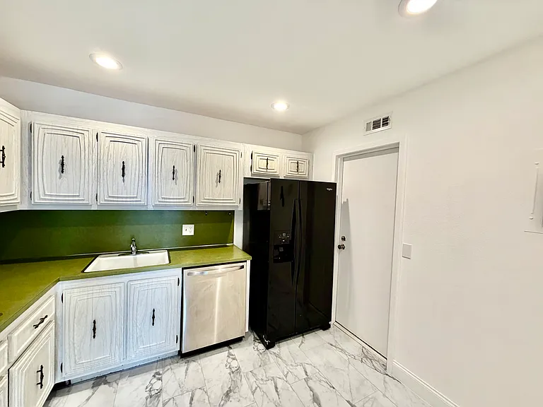 2101 S Ocean Dr #306 — Photo 2