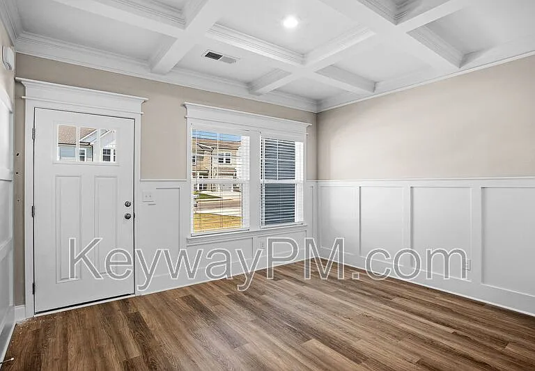 2106 SE Denmark Ave — Photo 4
