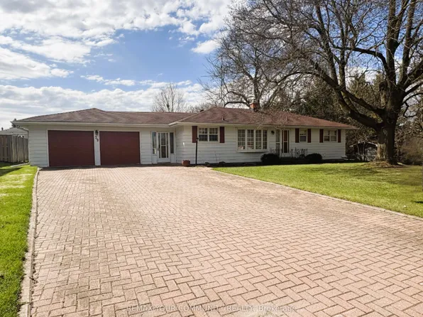 29 Patricia Dr, King, ON L7B 1H5