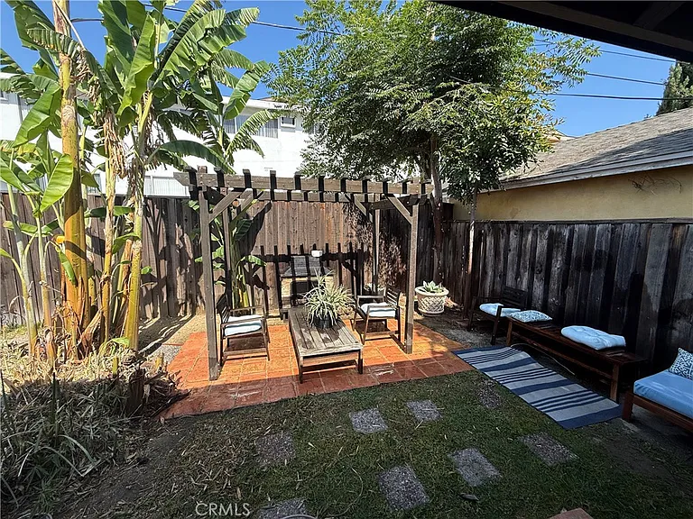 5425 Halbrent Ave — Photo 12
