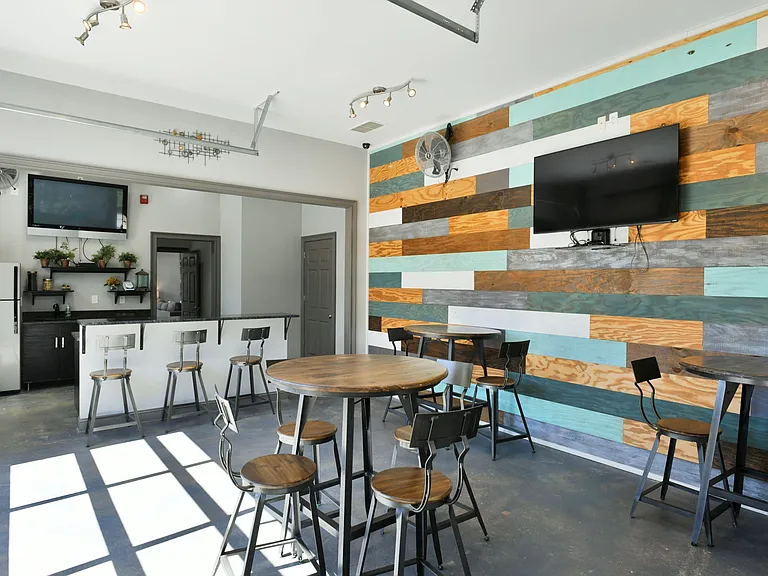 Walden Oaks — Photo 15
